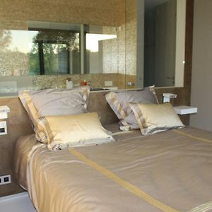 Kamer met een King Size Bed